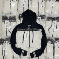 smfkセーター素材スーパーコピー 暖かい ショットセーター 秋冬服 シンプル フード付き ブラック