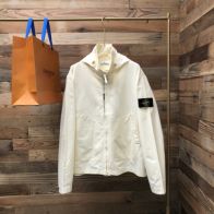 抜群な存在感ストーン アイランド アイス ジャケットｎ級品 運動アウター 防風 防水 シンプル ファッション 人気新作 ホワイト