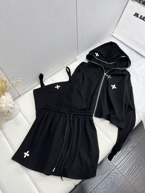 SMFKシャツ 洗い方ｎ級品 超激得新品 運動セット フード付きジャケット ショットパンツ 3点セット 人気 ブラック