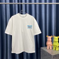 新作入荷格安ヴェトモンtシャツスーパーコピー 刺繍  半袖Tシャツ