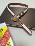 セリーヌソックス偽物 牛革 パンチング レディース  レザー 人気 調整可 シルバーバックル 人気品 ホワイト