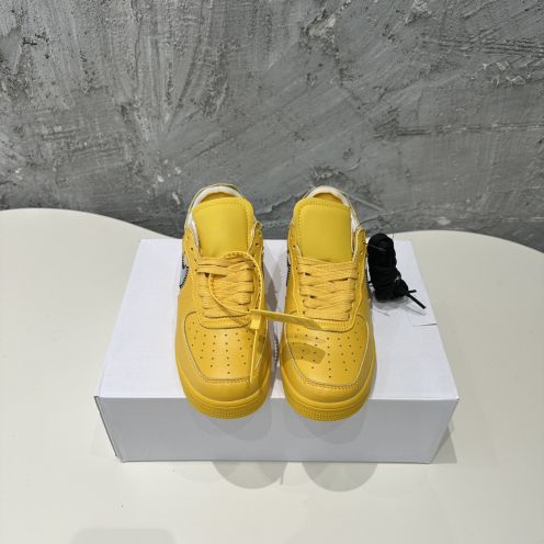 最新作　オフホワイト　スニーカー偽物　Nike  Air Force 1　男女兼用