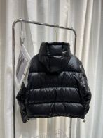 セリーヌ ダウンスーパーコピー フード付き ダウンジャケット 暖かい 厚い 冬服 レディース ショット トップス ブラック