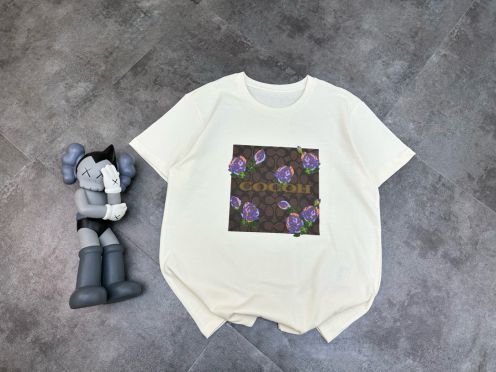 新作到着!! コーチtシャツメンズコピー