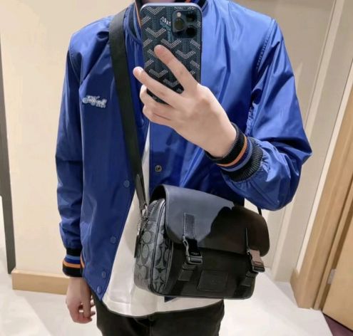 コーチ COACH限定 スーパーコピー バッグ レザー ブラック 軽量 ショルダーバッグ 人気