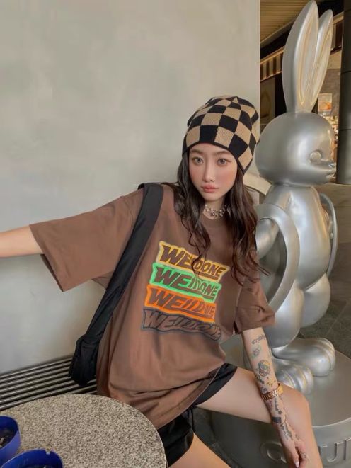 WE11DONE ウエルダンの意味コピー トップス 純綿tシャツ 品質保証 プリント ゆったり コーヒー色