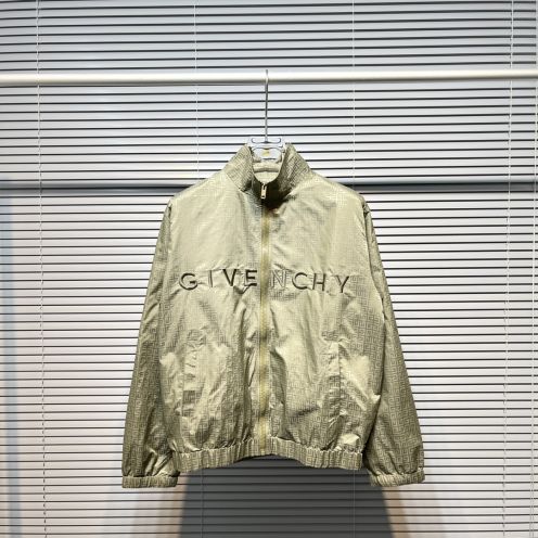 ジバンシー アウター偽物 ジャケット トップス 軽量 ハイネック 防風 刺繍ロゴ 人気定番 シンプル 杏色