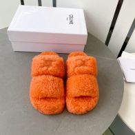 セリーヌ 激安通販 スーパーコピー サンダル ウール オレンジ 秋冬用 暖かい ふわふわ 可愛い