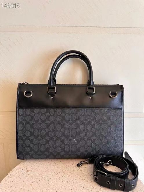 COACHコーチバッグアウトレット偽物 持ちバッグ 牛革 レザー ビジネス シンプル 限定セール低価 メンズ ブラック