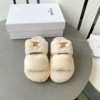 セリーヌ CELINE限定 スーパーコピー サンダル ウール ベージュ 秋冬用 暖かい ふわふわ 可愛い