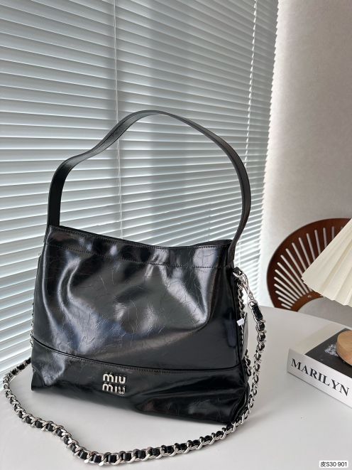 miumiu かご バッグＮ級品 通勤 持ちバッグ チェーンバッグ トートバッグ 牛革 大容量 ブラック