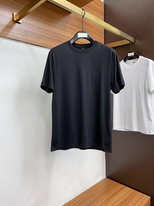 フェンディ 激安通販 コピー 半袖 Tシャツ コットン ブラック 柔らかい 花柄