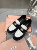 miumiu スニーカー 白Ｎ級品 本革 ローファー スリッポン モカシン レザー カジュアル 紳士靴 防滑 ブラック