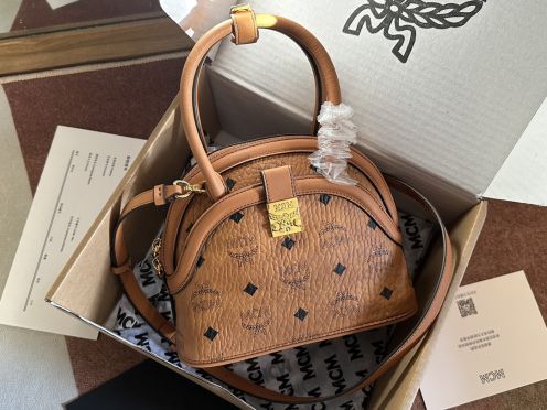 mcm 売るコピー 持ちバッグ 斜めバッグ 牛革 シェルバッグ レザー レディース お買い得大人気 ブラウン