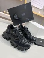 PRADAプラダシューズスーパーコピー 厚底 カジュアルシューズ 5㎝ヒール シンプル 美脚 ブラック