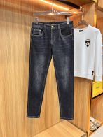 valentino 新作到着!! ヴァレンティノデニム激安通販 ジーンズ デニム 美脚 カジュアルパンツ ズボン ブラック