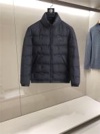 valentino ヴァレンティノダウンメンズ偽物 柔らかい 保温 冬服 アウター トップス 暖かい ハイネック 人気品 ブラック
