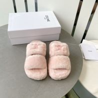セリーヌ シューズ レディースＮ級品 つっかけ 暖かい もこもこ ルームシューズ秋冬 厚底 スリッパ 歩きやすい ピンク