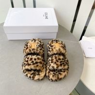 セリーヌ アメリカＮ級品 つっかけ 暖かい もこもこ ルームシューズ秋冬 厚底 スリッパ 歩きやすい ヒョウ柄