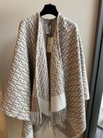 大活躍 レディース フェンディスカーフＮ級品 ショール マフラー 結婚式 お呼ばれ レディース ウール製 人気 杏色
