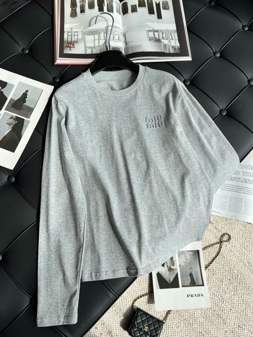 ミュウミュウツーＮ級品 長袖 Tシャツ トップス シンプル 純綿 高品質 秋冬服 大人気 ゆったり ホワイト