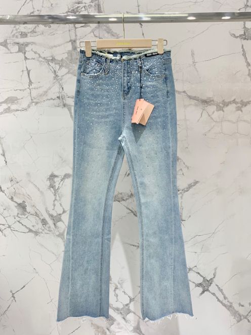 miumiu ジーパンスーパーコピー ラッパ形ズボン パンツ ジーンズ カジュアル ゆったり 美脚 大人気 ブルー