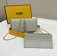 超激得新品 フェンディバッグ 種類 一覧スーパーコピー チェーンバッグ 斜め掛けバッグ シンプル ファッション レディース グレイ