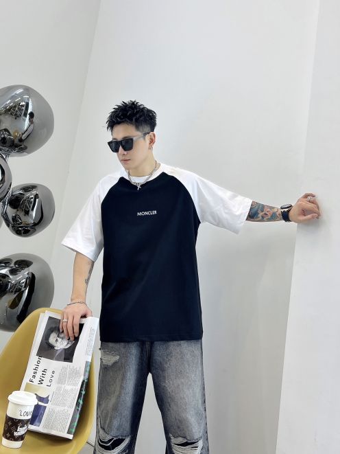 春夏人気定番安い モンクレール オフホワイト tシャツスーパーコピー 純綿 トップス シンプル 半袖 ゆったり 男女兼用 カップル プリント ブラック