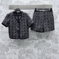 ディオール tシャツコピー シンプル セット 通気性いい 軽量 夏服 セーター ニット 大人気 カジュアル ブラック