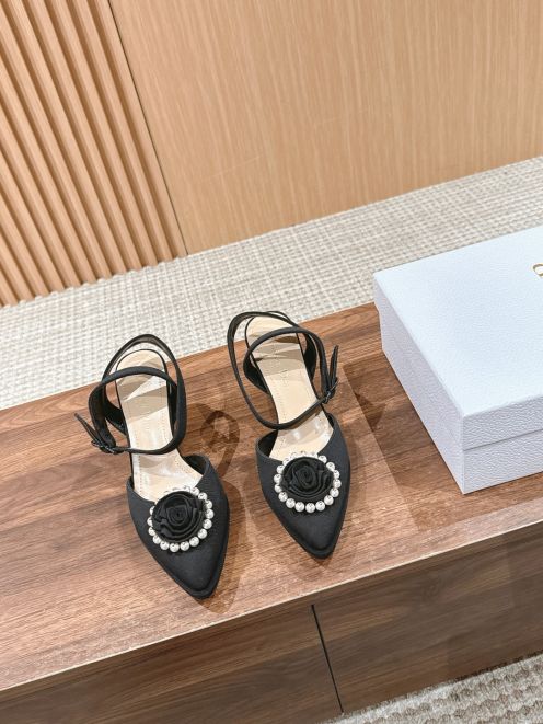 ディオール ランナー スニーカーＮ級品 シンプル シューズ パンプス レディース 人気 歩きやすい ファッション ハイヒール ブラック