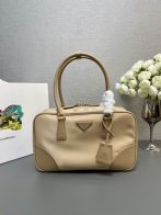 注目美品Pradaバッグスーパーコピー 手提げ ナイロン Saffianoレザー