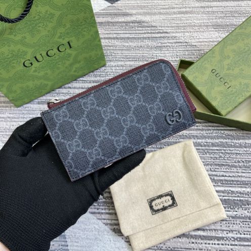 人気定番 可愛い 結婚式 グッチの財布スーパーコピー 795233 グッチ カードケース