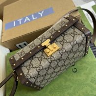 春夏新作追加GUCCI バッグ偽物678460 キャンバス レトロなスタイル