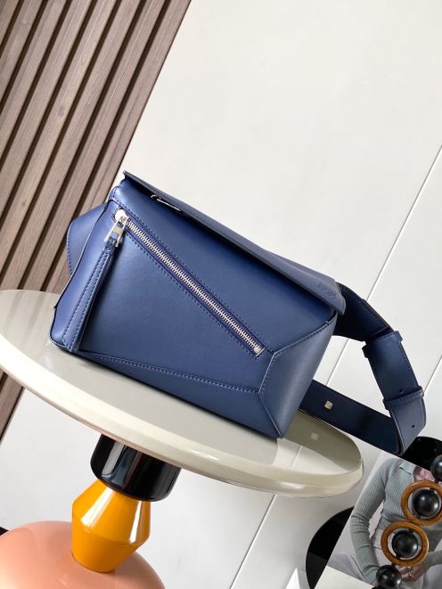 数量限定 得価Loeweカバンn級品パズル ウエストバッグ