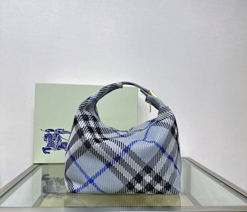 2024【激安】高級品通販ショルダーバッグ バーバリーカバンコピーハンドキャリーのランチボックスバッグ