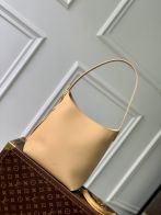 大人気個性がある雰囲気ルイヴィトンかばんn級品人気シリーズ Low Key Hobo
