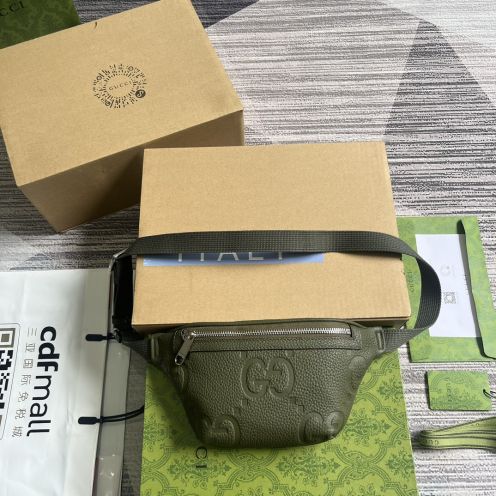 多色可選  爆買い グッチ カバン レディーススーパーコピー658582  GGクラシックミニウエストポーチ