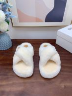 人気流行品 セリーヌ スリッポン偽物 サンダル ふんわり あるきやすい ロゴ ホワイト