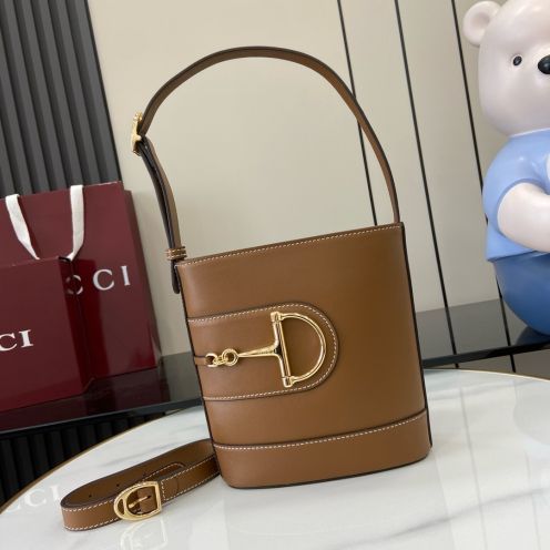 現代感 gucci ショルダー バッグ激安通販 牛革 レザー ハンドバッグ 大容量 ファッション 833665 ブラウン