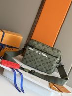 ヴィトン バッグ 結婚式Ｎ級品 ビジネス  斜め掛けバッグ 牛革 レザー 柔らかい 通勤 グリーン