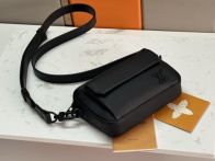 ルイヴィトンバッグ アルマスーパーコピー シンプル 牛革 レザー 斜め掛けバッグ M83563 ブラック