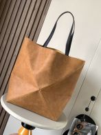 超人気 ロエベ かご バッグスーパーコピー 牛革 ハンドバッグ 大容量 レザー トート 9033 ブラウン