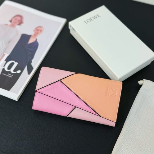 お得品‼ロエベ財布 色偽物 レザー 牛革 シンプル 長財布 おしゃれ ピンク