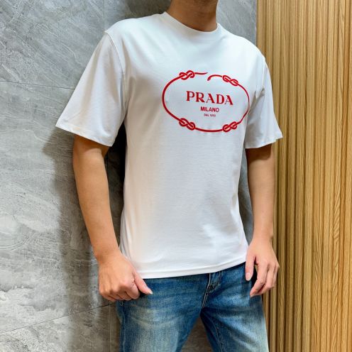 プラダ ティー シャツスーパーコピー トップス 短袖Ｔシャツ 柔らかい 純綿 プリント シンプル ホワイト