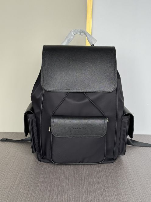 プラダバッグ クリーニング 正規店Ｎ級品 バックバッグ 大容量 ナイロン ブラック