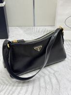優雅レディ プラダバッグ お直しコピー 1BC229 ハンドバッグ 牛革 レザー Hoboバッグ ブラック