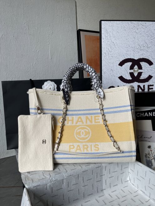 シャネルバッグ 手入れ偽物 ママバッグ 優雅レディ 大容量 トート ロゴ刺繍 AS66941 イエロー