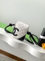 可愛い シャネルバッグ 定番激安通販 斜め掛けバッグ ミニカメラバッグ AS6340 ホワイト