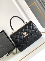 シャネル 筒型 バック偽物 牛革 優雅レディ ハンドバッグ 斜め掛け ブラック