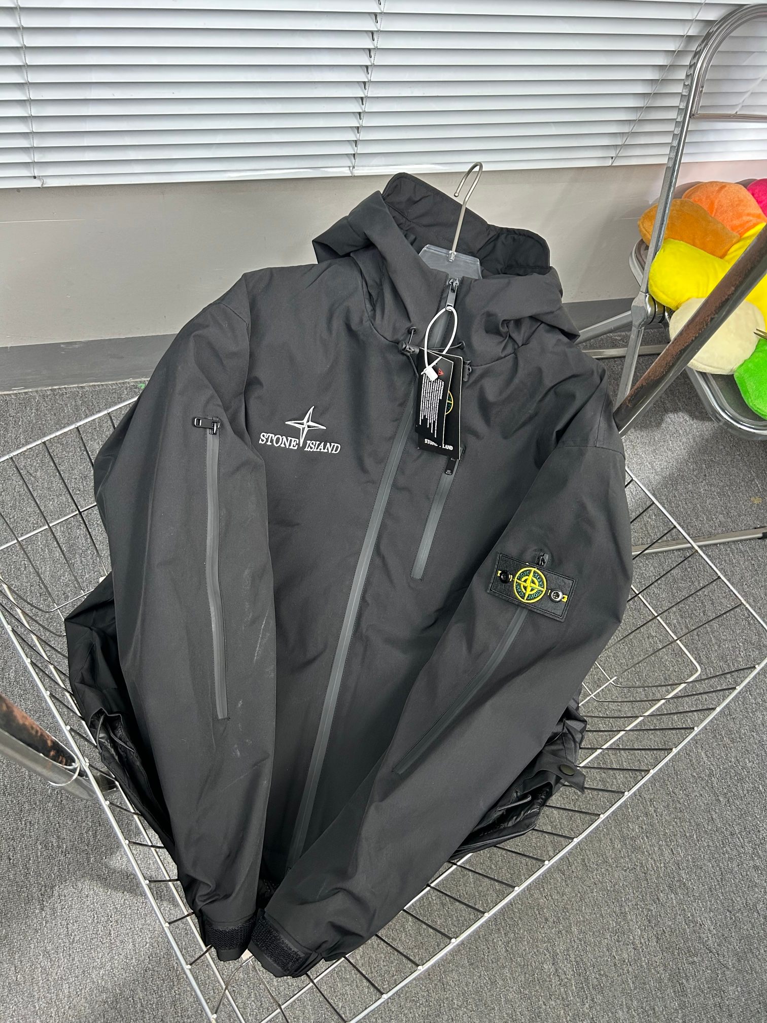 stone island ミリタリー ジャケットコピー 防風 暖かい カップル フード付き ブラック_4